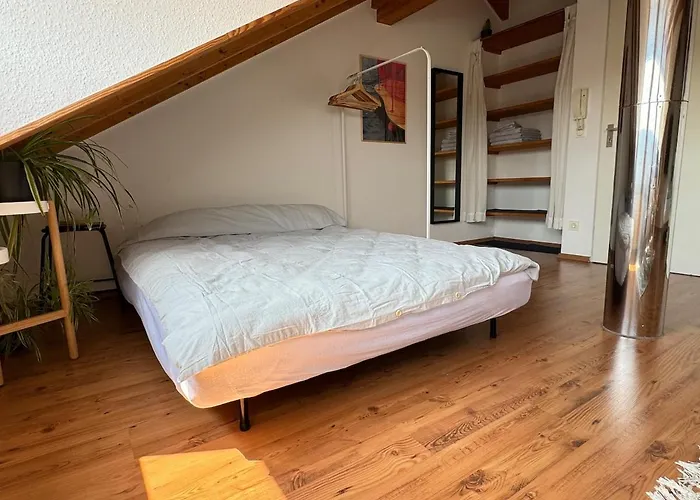 Cozy Loft With A View, Central, Close To Tradefair