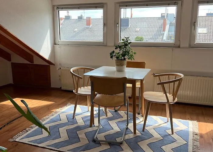 Cozy Loft With A View, Central, Close To Tradefair *