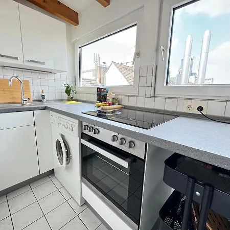 Cozy Loft With A View, Central, Close To Tradefair Apartment *