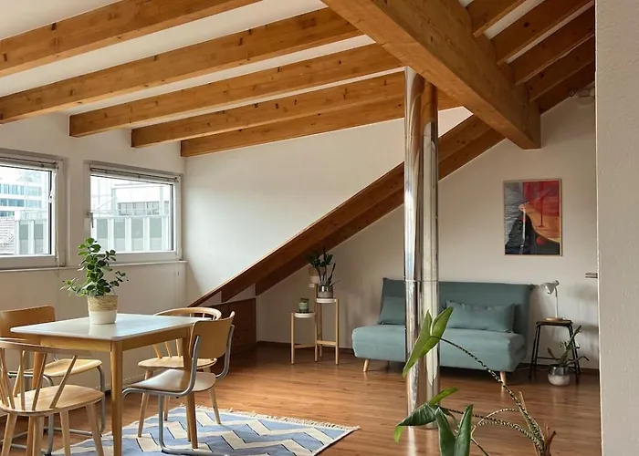 Cozy Loft With A View, Central, Close To Tradefair