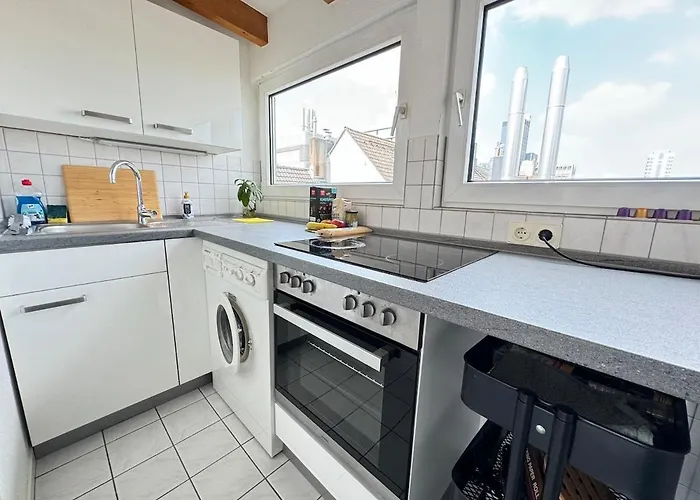 Cozy Loft With A View, Central, Close To Tradefair Apartamento *